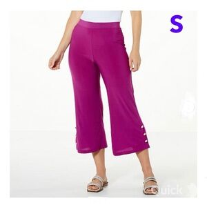 S - NWT Curations X Debbie Denmon Pull-On Knit Crop Flare Pant